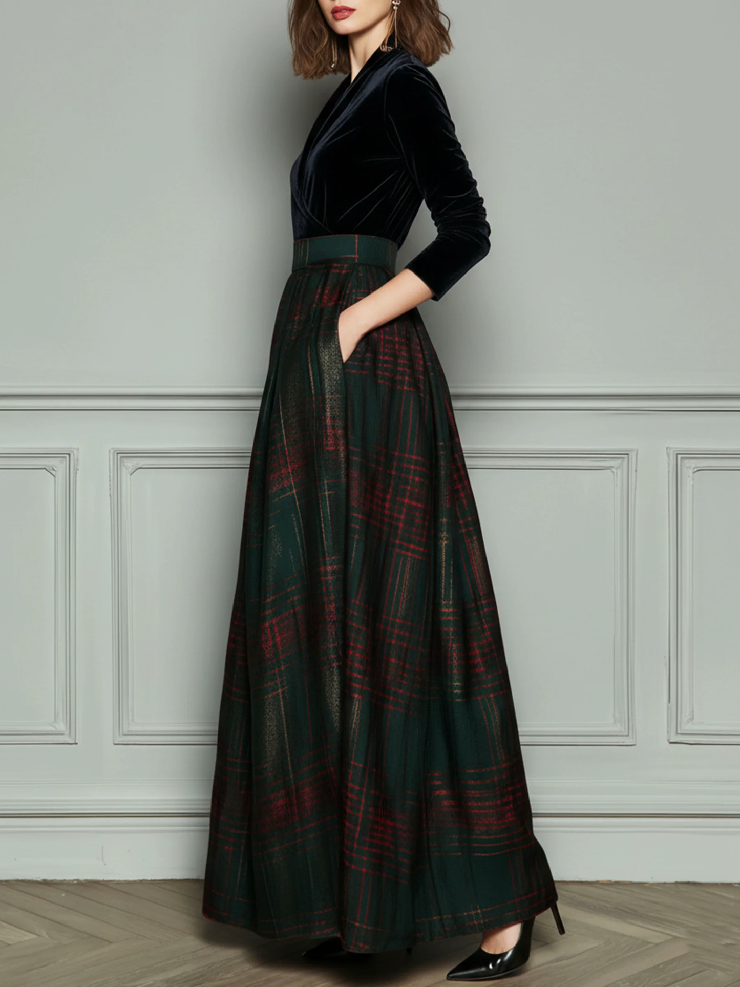 ManukarX Black Velvet Plaid Maxi Dress - Elegant V-Neck Patchwork Fit